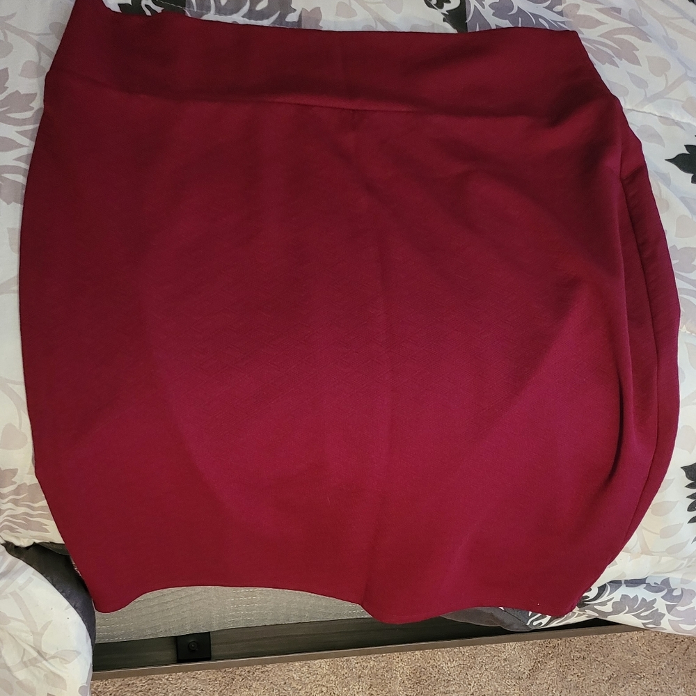 3x Burgundy Cassie
